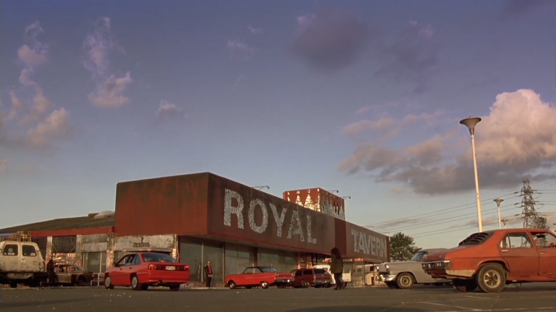 RoyalTavern.png