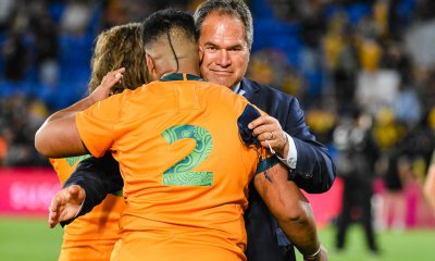 Dave Rennie congratulates Folau Faingaa 